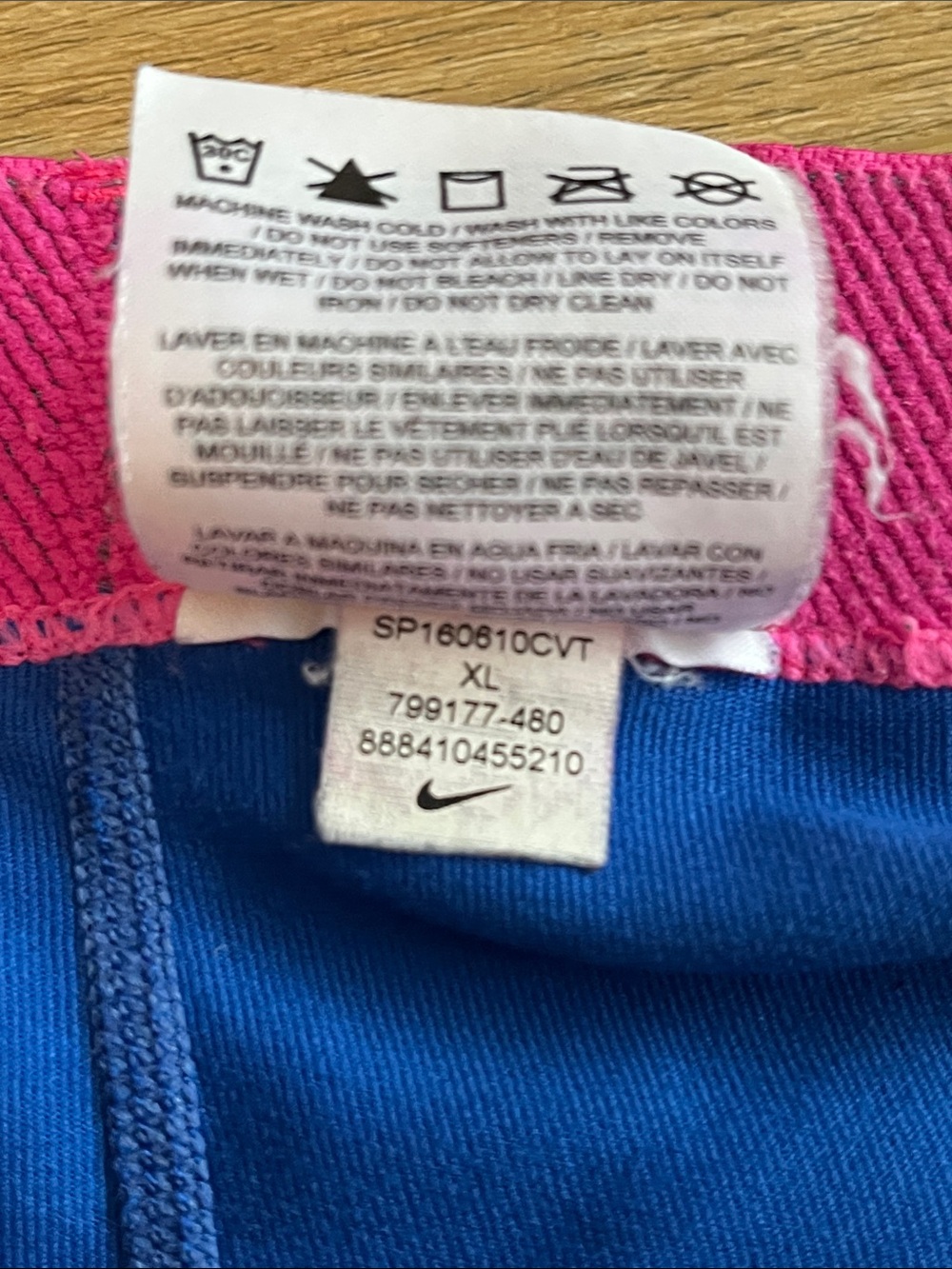 Nike Blue Camo Compression Shorts with Pink Waistband Girls XL - Picture 2 of 5